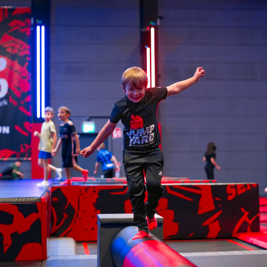 Familjeträff JumpYard i Helsingborg 2026